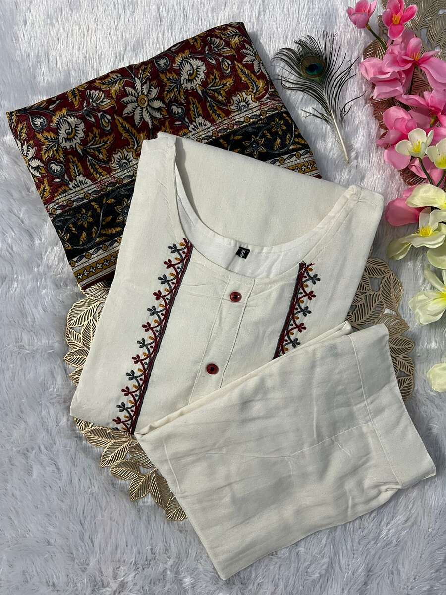 Shalwar Kameez Blanc Khadi Coton avec Dupatta