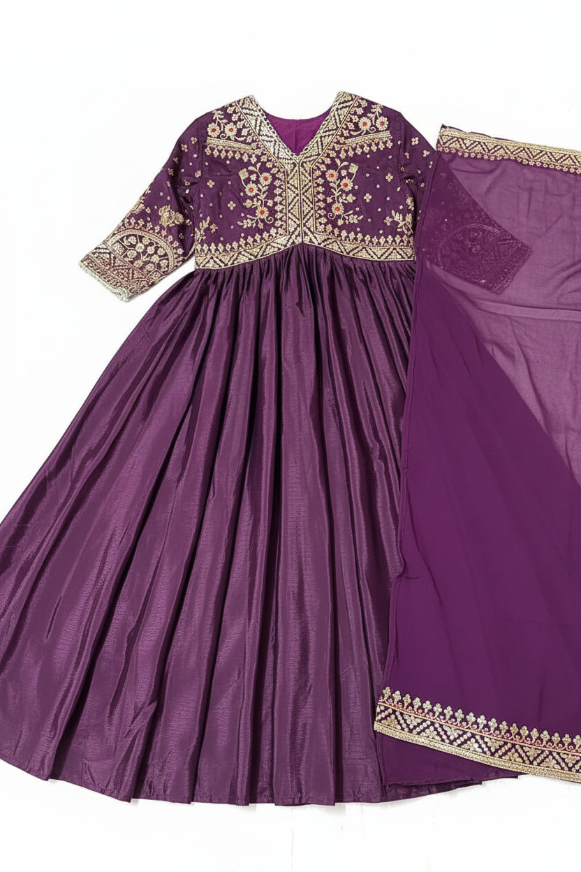 Robe Violette avec Dupatta
