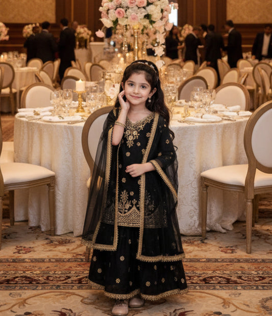 Top Noir Or avec Dupatta