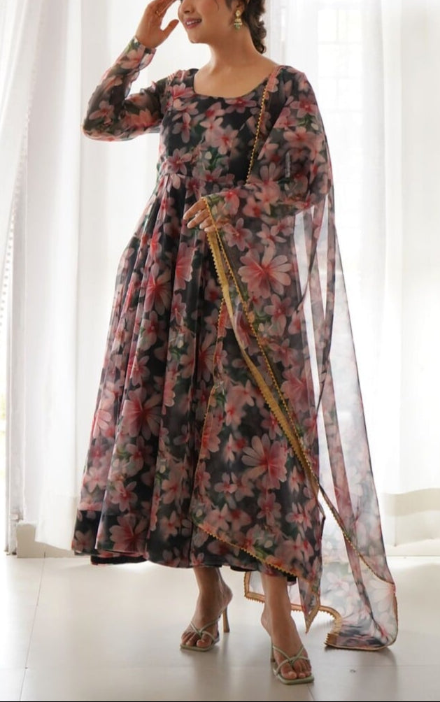 Robe Florales Noir  3 pièces